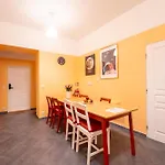 Hostel Luna Female