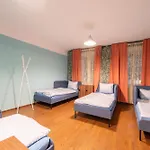 Hostel Luna Female