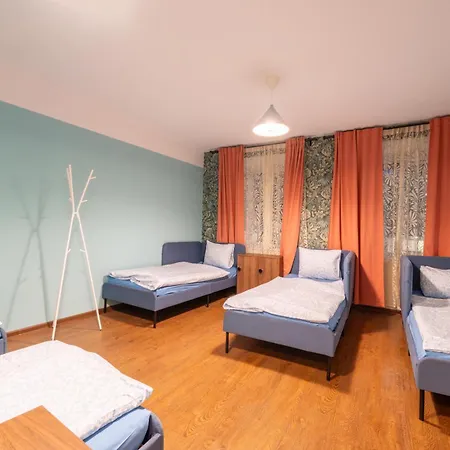 Hostel Luna Female