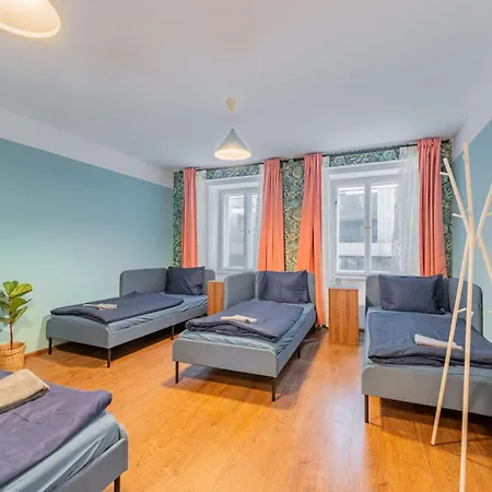 Hostel Luna Female Prag
