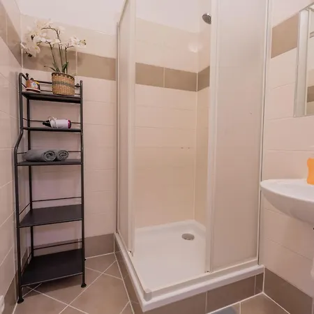 Hostel Luna Female Prag